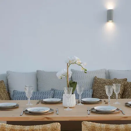 Nautica - Grand With Jacuzzi * أنديباروس